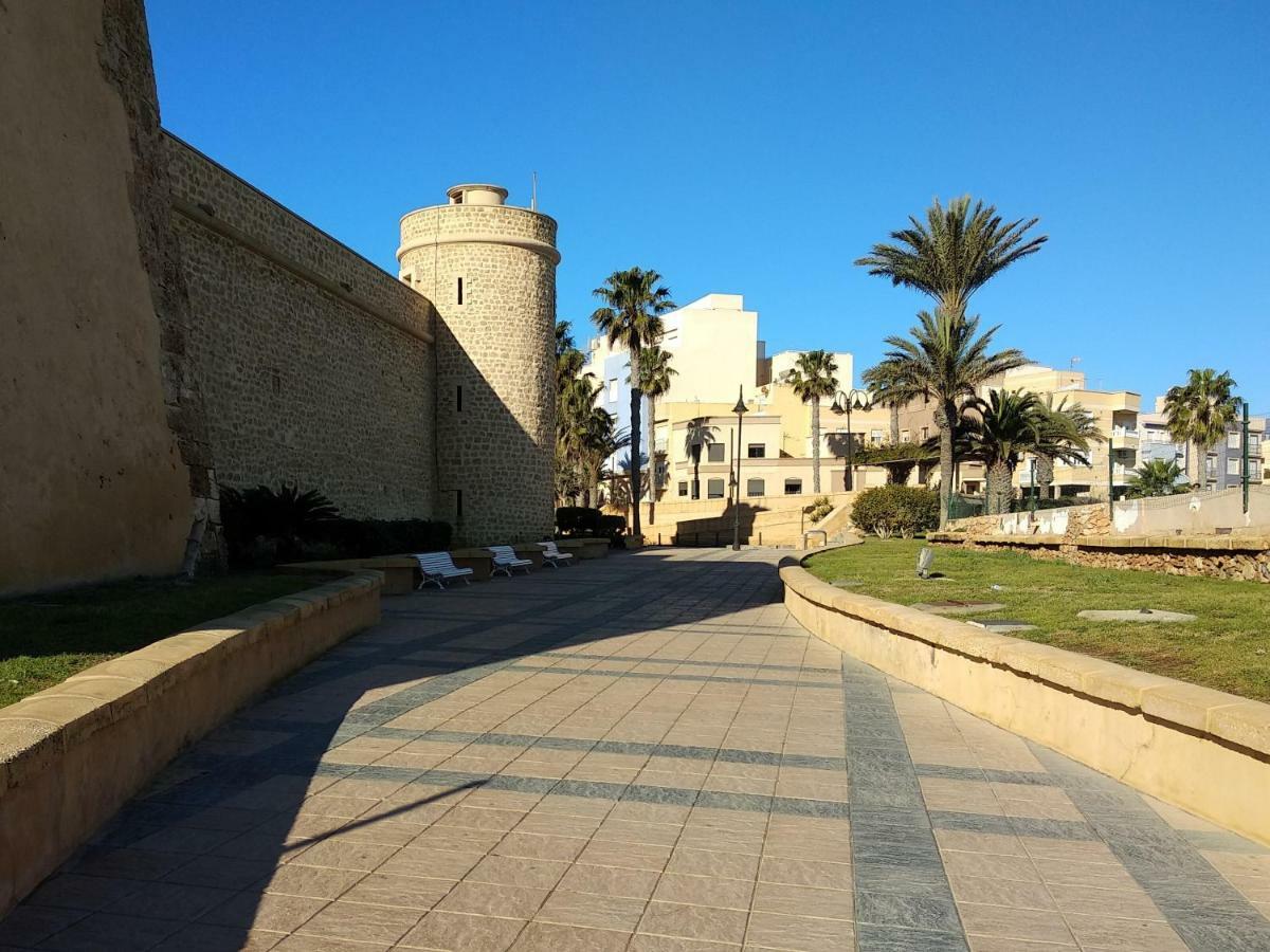 Ferienwohnung Apartamento En Puerto De Roquetas De Mar Exterior foto