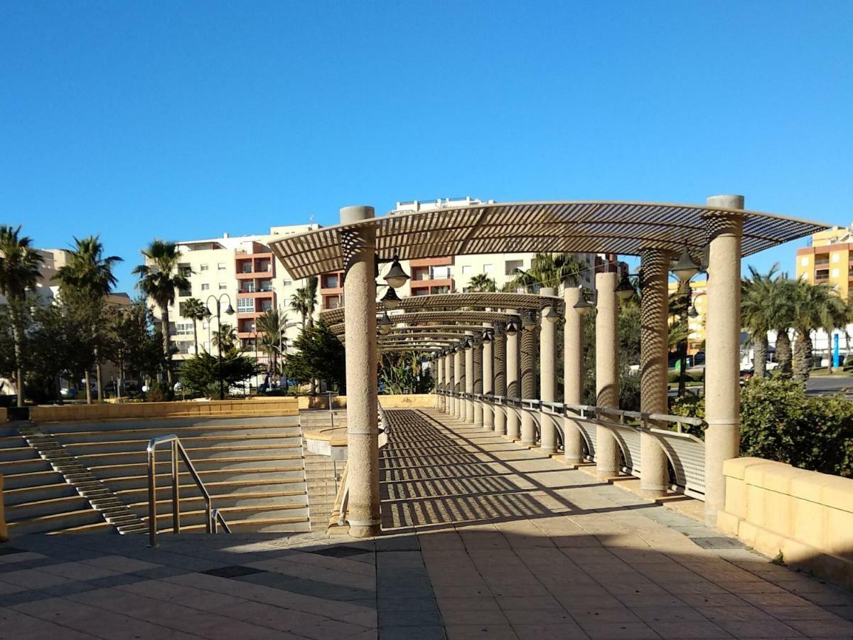 Ferienwohnung Apartamento En Puerto De Roquetas De Mar Exterior foto